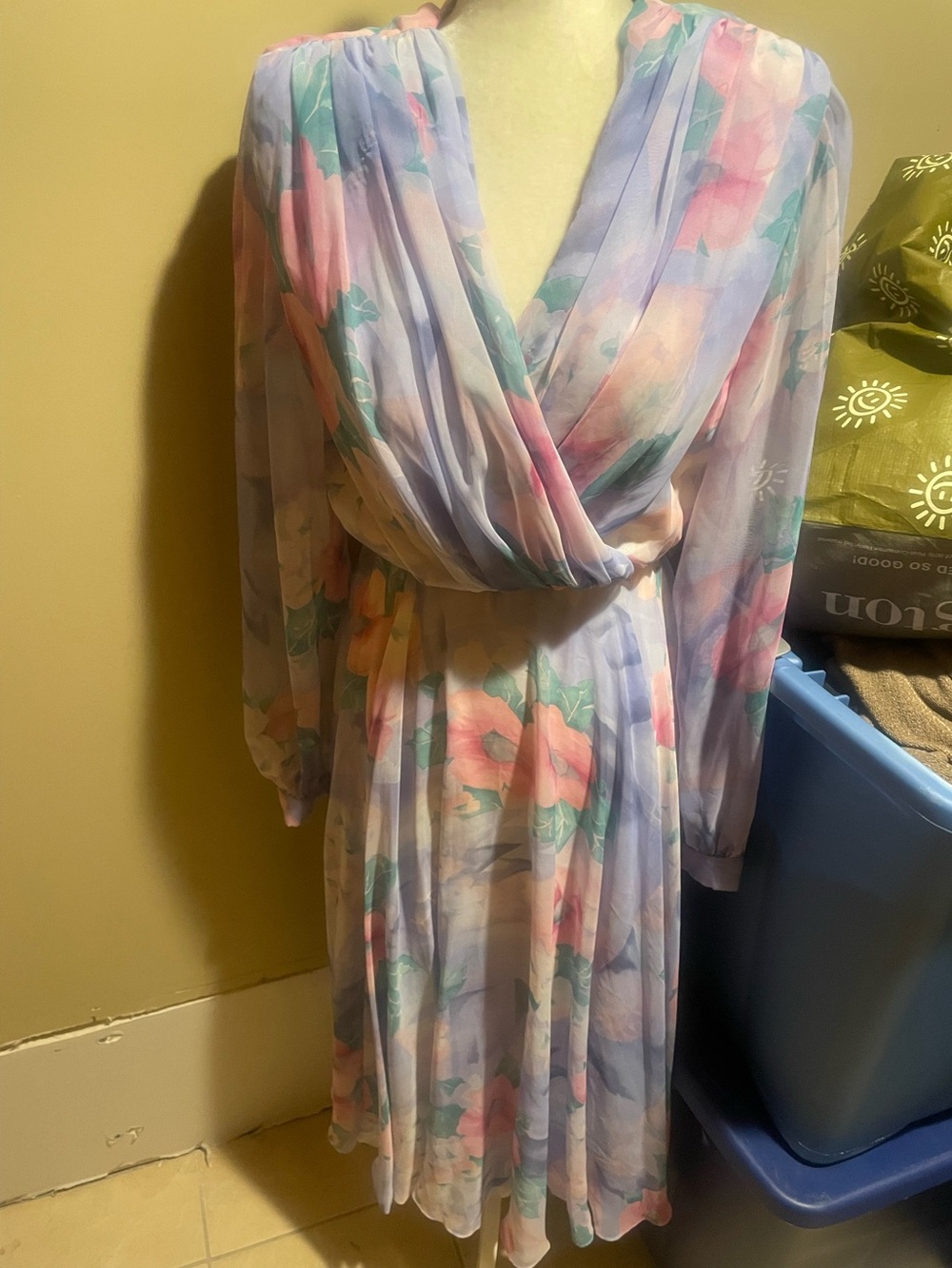 Ursula of 
Switzerland  vintage Pastel Floral Wrap Dress - Lavender Pink Sz 8